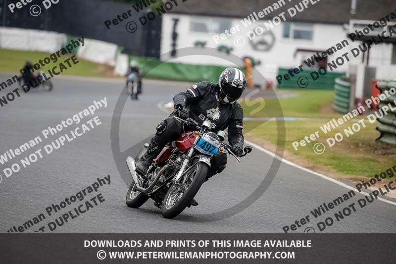 Vintage motorcycle club;eventdigitalimages;mallory park;mallory park trackday photographs;no limits trackdays;peter wileman photography;trackday digital images;trackday photos;vmcc festival 1000 bikes photographs